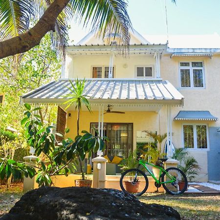 Wolmar Flic En Flac 3 Bedroom Beach Villa Kültér fotó
