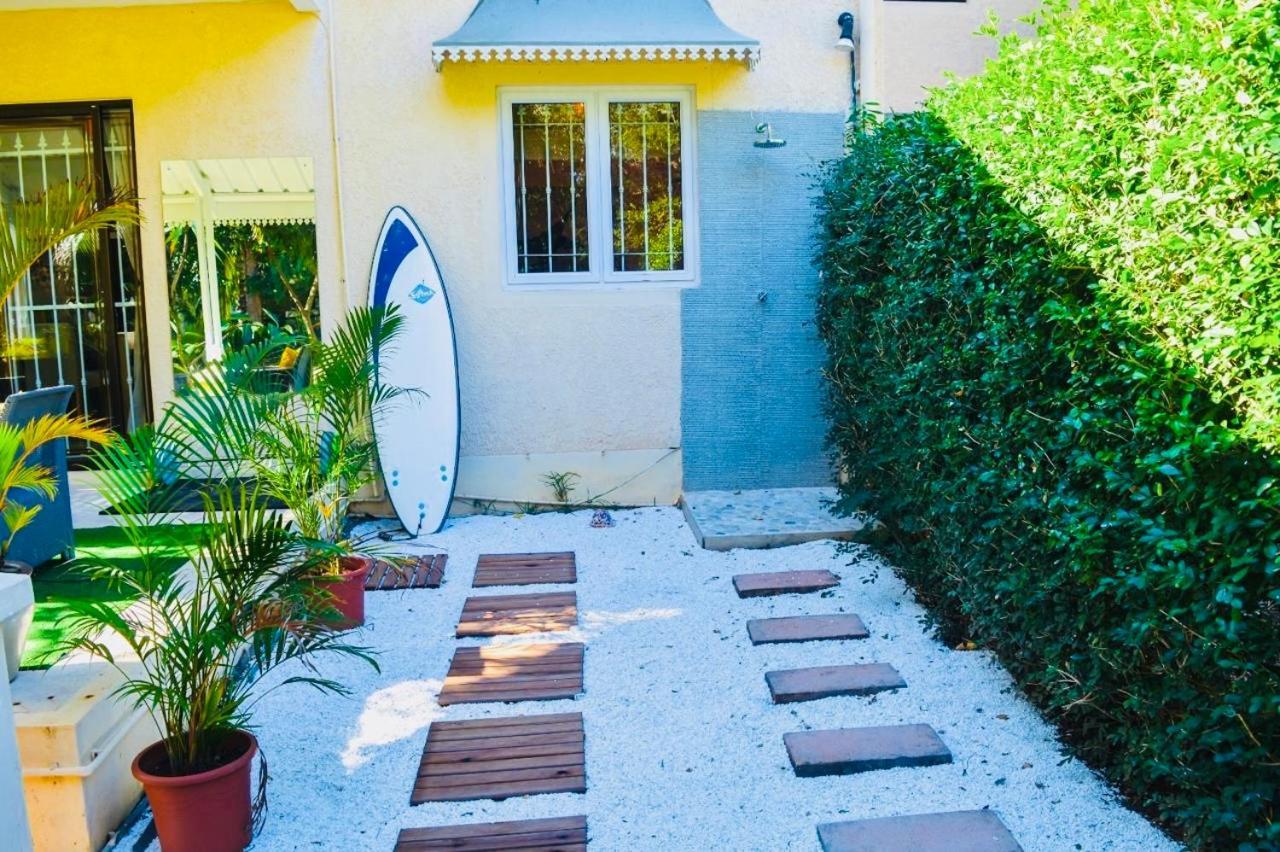 Wolmar Flic En Flac 3 Bedroom Beach Villa Kültér fotó